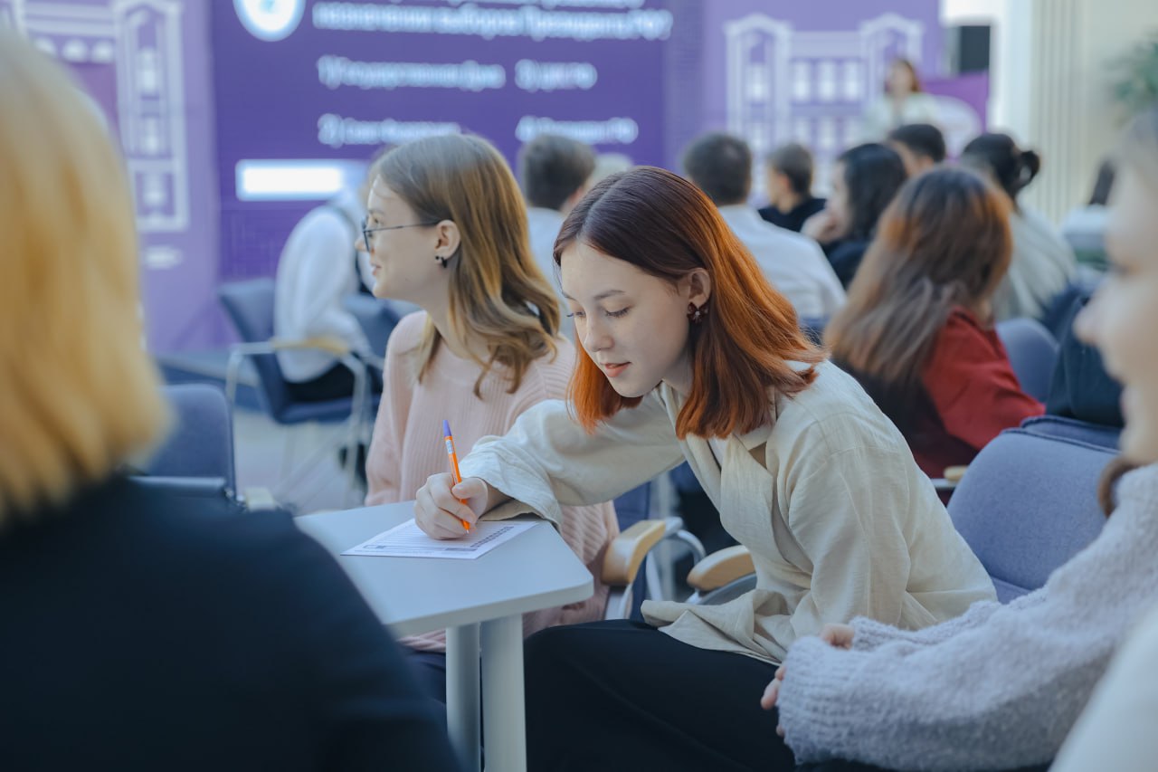 Интеллектуальные игры выявляют знатоков избирательного права на Ставрополье Интеллектуальные игры выявляют знатоков избирательного права на Ставрополье