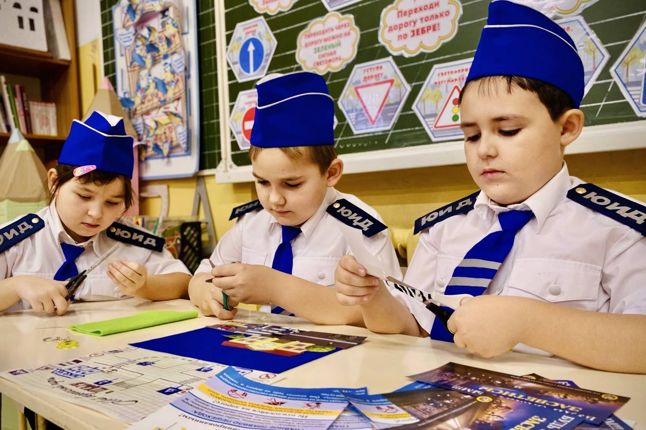 В Железноводске провели акцию по формированию культуры взаимоуважения на дорогах В Железноводске провели акцию по формированию культуры взаимоуважения на дорогах