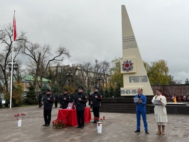 В Ставропольском крае сотрудники СК России приняли участие в церемонии захоронения останков воина Великой Отечественной войны