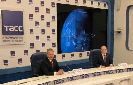 В Москве в пресс-центре ТАСС проходит пресс-конференция губернатора Ставропольского края Владимира Владимирова, посвященная опыту построения новой социальной архитектуры на Юге России и стратегии развития региона