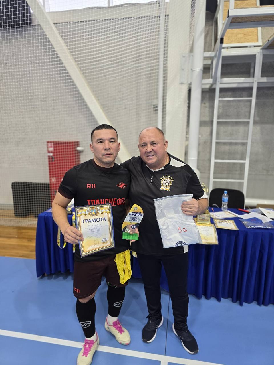 Финал «Золотой лиги». В спорткомплексе «Лукоморье» города Будённовска прошёл финал четырёх Первенства Ставропольского края по футзалу среди ветеранов 40+ Финал «Золотой лиги». В спорткомплексе «Лукоморье» города Будённовска прошёл финал четырёх Первенства Ставропольского края по футзалу среди ветеранов 40+