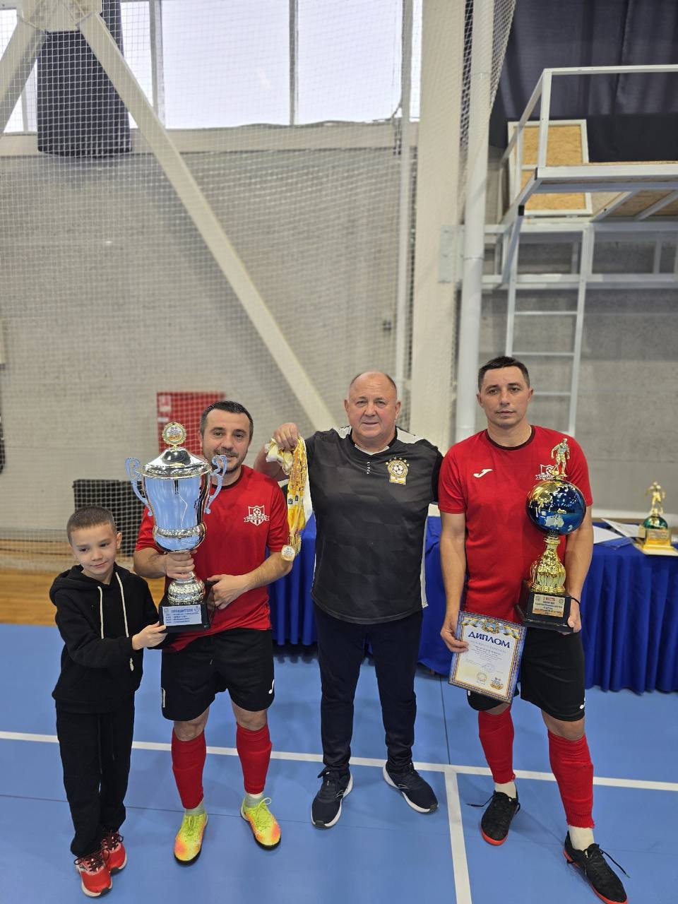 Финал «Золотой лиги». В спорткомплексе «Лукоморье» города Будённовска прошёл финал четырёх Первенства Ставропольского края по футзалу среди ветеранов 40+ Финал «Золотой лиги». В спорткомплексе «Лукоморье» города Будённовска прошёл финал четырёх Первенства Ставропольского края по футзалу среди ветеранов 40+