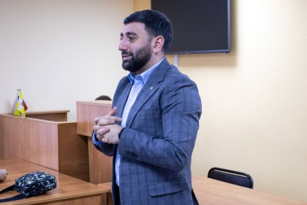 В Ставрополе председатель Общественного совета краевого полицейского Главка принял участие в «Неформальной встрече с молодежью Ставрополья»