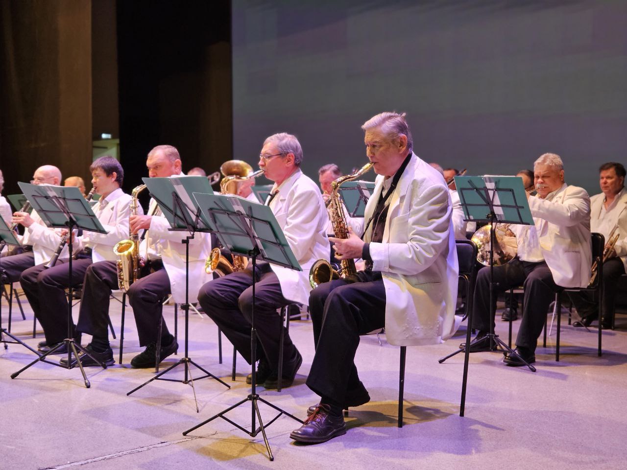 Талант без границ. В Пятигорске прошел большой городской концерт, посвященный Международному Дню инвалидов Талант без границ. В Пятигорске прошел большой городской концерт, посвященный Международному Дню инвалидов