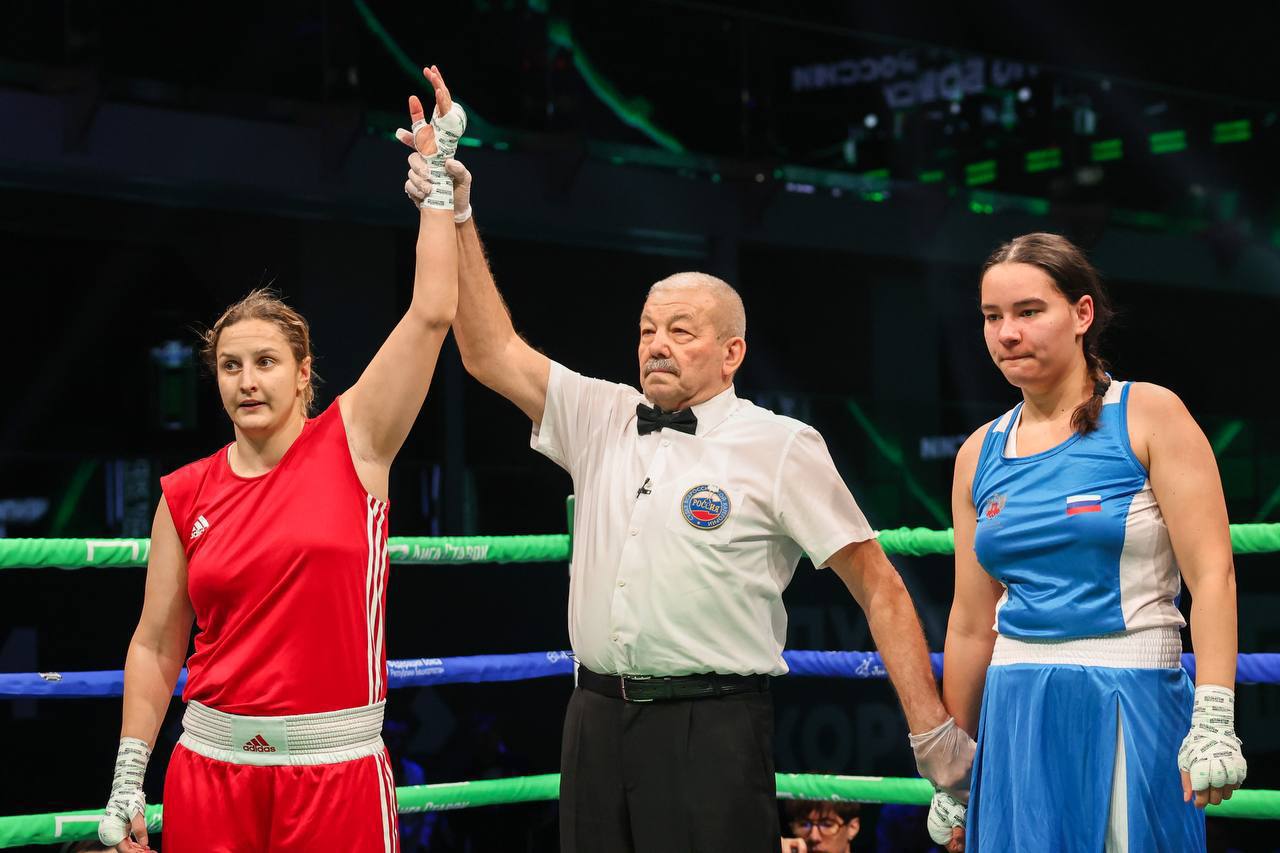 Михаил Развожаев: Елена Гапешина стала чемпионкой России по боксу! Михаил Развожаев: Елена Гапешина стала чемпионкой России по боксу!
