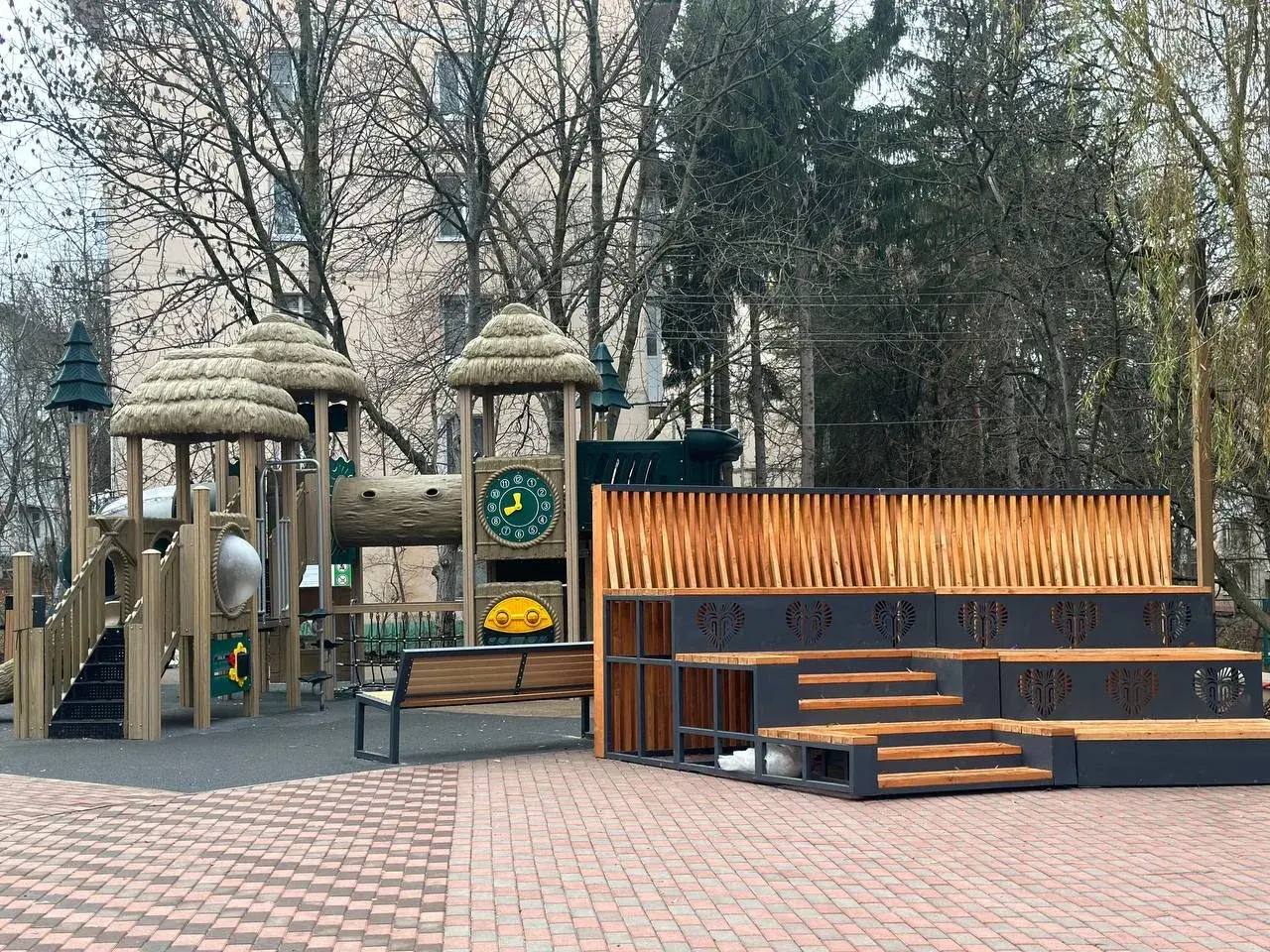 Евгений Моисеев: В Кисловодске появится детский летний амфитеатр Евгений Моисеев: В Кисловодске появится детский летний амфитеатр