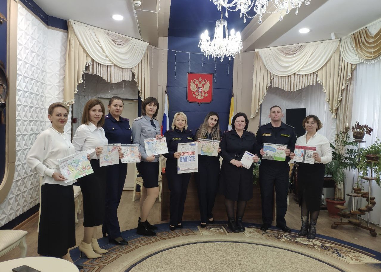 В Международный день борьбы с коррупцией сотрудники СК России по Ставропольскому краю провели профилактические мероприятия в организациях и учреждениях региона В Международный день борьбы с коррупцией сотрудники СК России по Ставропольскому краю провели профилактические мероприятия в организациях и учреждениях региона