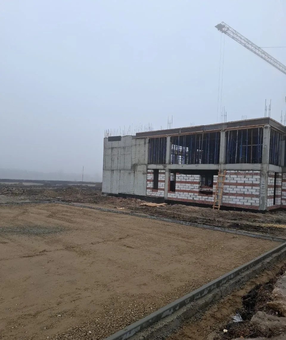 В Ставрополе на улице Южный обход продолжается возведение детского сада на 300 мест В Ставрополе на улице Южный обход продолжается возведение детского сада на 300 мест