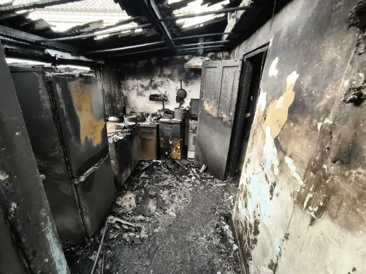 Александровские полицейские установили личность злоумышленника, в отместку поджегшего дом родственницы Александровские полицейские установили личность злоумышленника, в отместку поджегшего дом родственницы