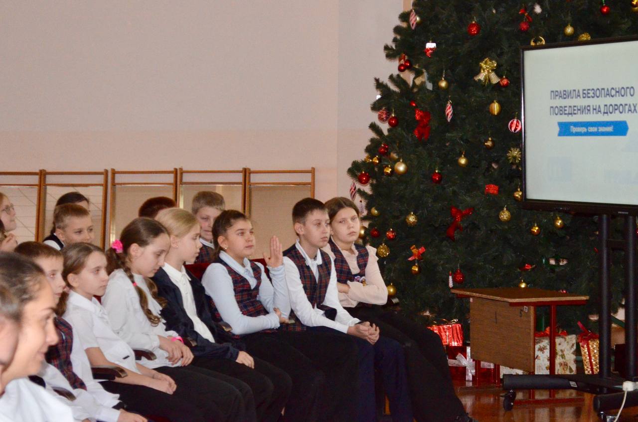 «Детство без опасностей»: в Железноводске обсудили вопросы безопасности несовершеннолетних в дорожно-транспортной среде «Детство без опасностей»: в Железноводске обсудили вопросы безопасности несовершеннолетних в дорожно-транспортной среде