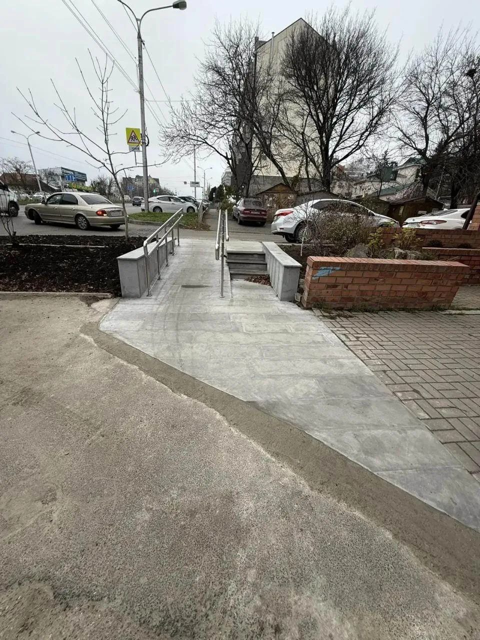 Иван Ульянченко: Завершаем намеченную на этот год работу по созданию в Ставрополе доступной городской среды Иван Ульянченко: Завершаем намеченную на этот год работу по созданию в Ставрополе доступной городской среды