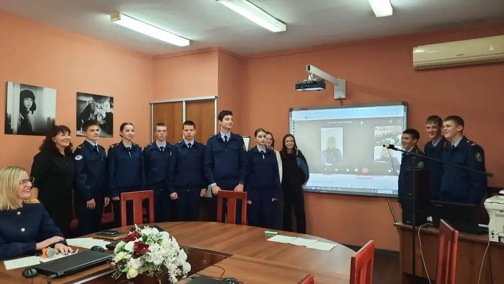 В Ставропольском крае в рамках Образовательного проекта Следственного комитета «Патриоты Отечества» состоялся телемост между следственным управлением по Ставропольскому краю и Новосибирской области В Ставропольском крае в рамках Образовательного проекта Следственного комитета «Патриоты Отечества» состоялся телемост между следственным управлением по Ставропольскому краю и Новосибирской области