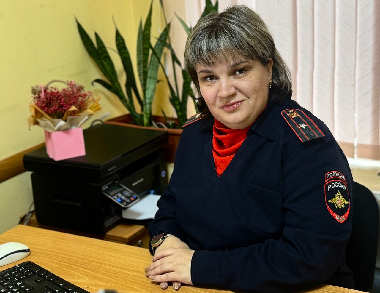 Безопасных и #ХорошихВыходных вам желает старший инспектор отдела участковых уполномоченных полиции и отдела по делам несовершеннолетних ОМВД России «Минераловодский» Анна Печкурова