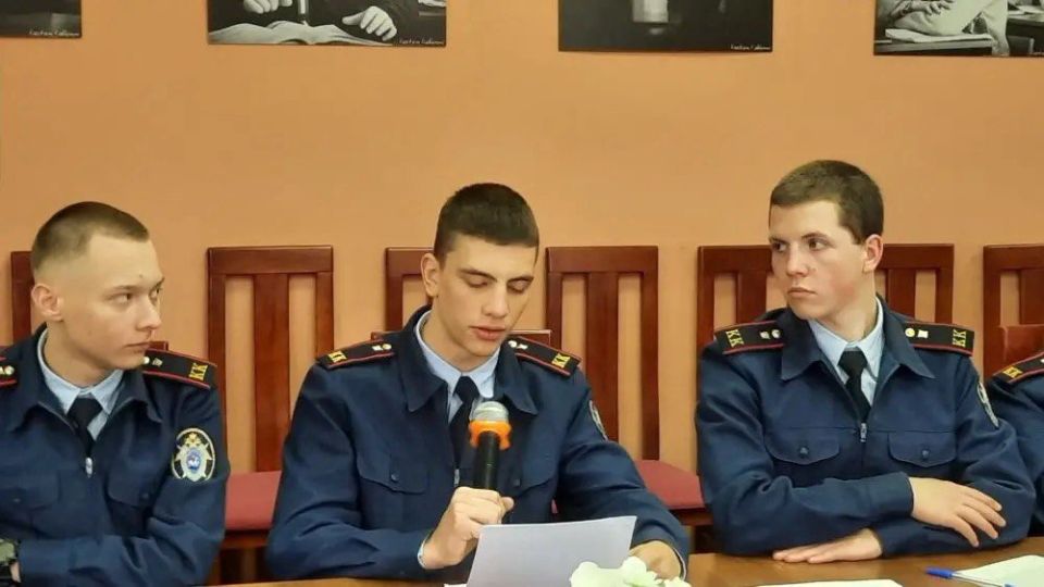 В Ставропольском крае в рамках Образовательного проекта Следственного комитета «Патриоты Отечества» состоялся телемост между следственным управлением по Ставропольскому краю и Новосибирской области