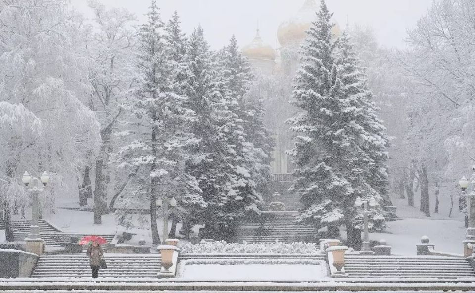 Губернатор Ставрополья поручил держать на контроле обстановку в связи с непогодой