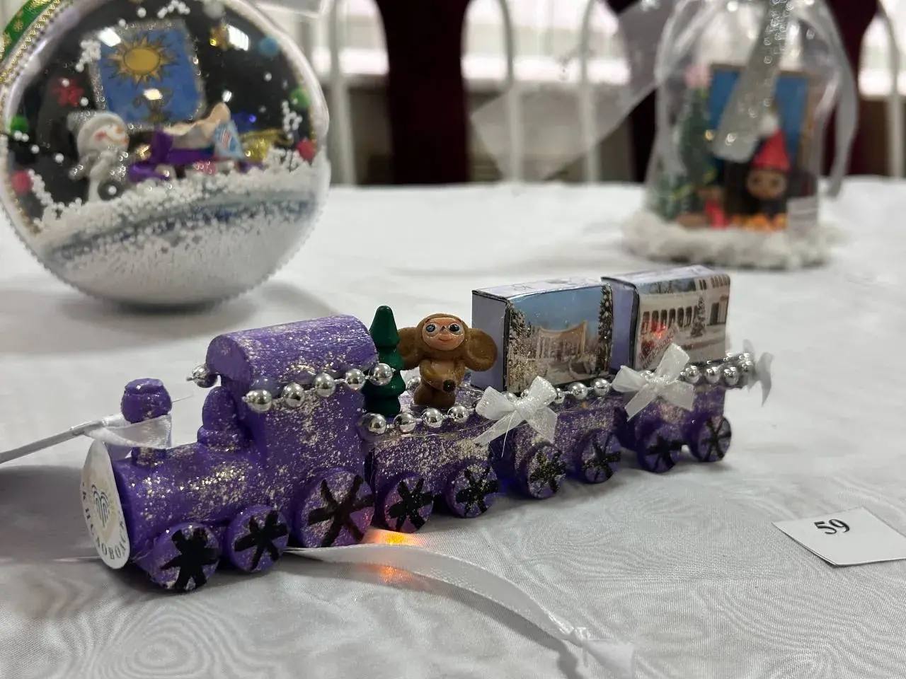 Евгений Моисеев: В Кисловодске завершился конкурс брендированной ёлочной игрушки Евгений Моисеев: В Кисловодске завершился конкурс брендированной ёлочной игрушки