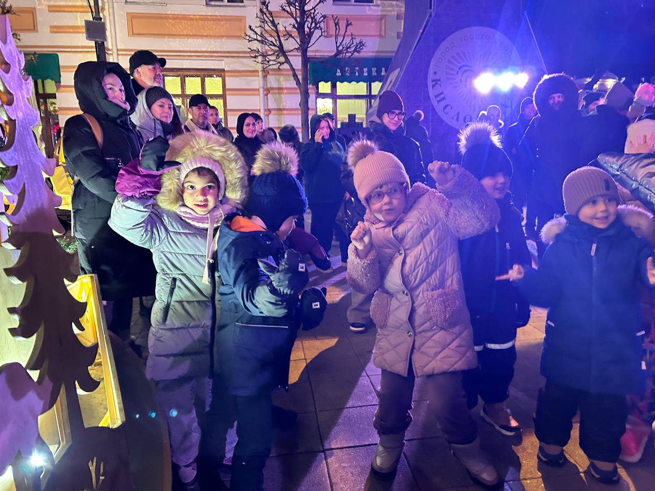 На Главном Курортном бульваре Кисловодска разворачивается поистине невероятная сказка! На Главном Курортном бульваре Кисловодска разворачивается поистине невероятная сказка!