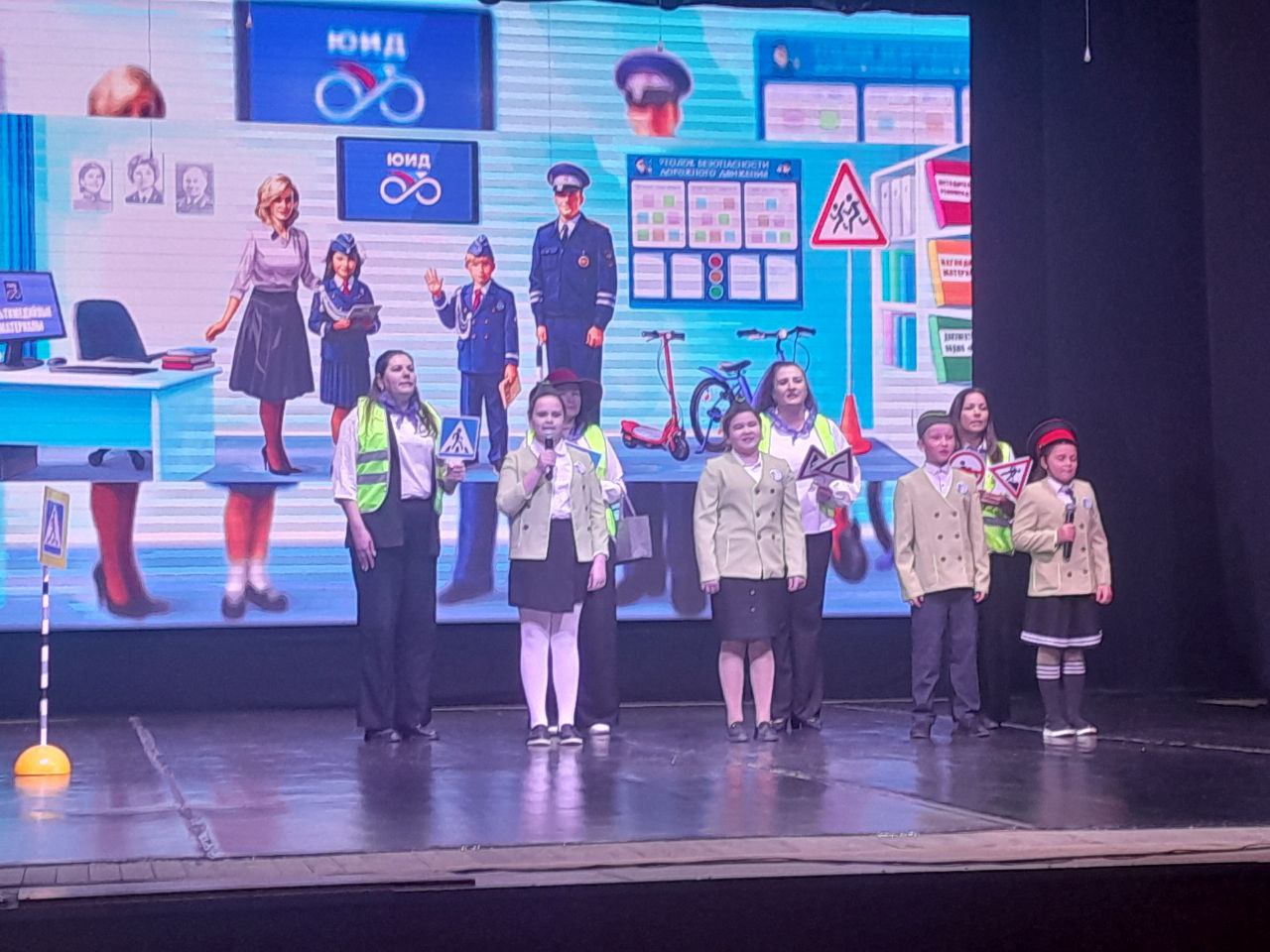 На Ставрополье состоялся финал конкурса агитбригад родительских комитетов «На дороге не зевай, правила дорожного движения соблюдай!» На Ставрополье состоялся финал конкурса агитбригад родительских комитетов «На дороге не зевай, правила дорожного движения соблюдай!»