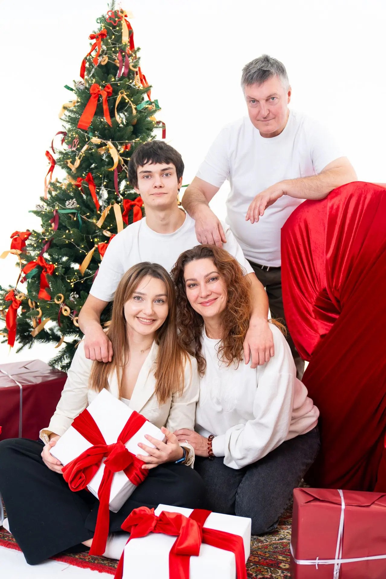 В эти выходные, 20 декабря, ставропольцы смогут насладиться зимней погодой и запечатлеть свои яркие эмоции на новогодних снимках талантливых городских фотографов В эти выходные, 20 декабря, ставропольцы смогут насладиться зимней погодой и запечатлеть свои яркие эмоции на новогодних снимках талантливых городских фотографов