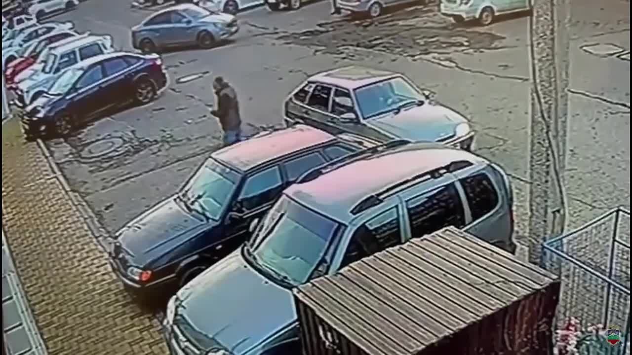 Выбить 11,5 млн у знакомого прямо на улице попытались двое ставропольцев в КЧР