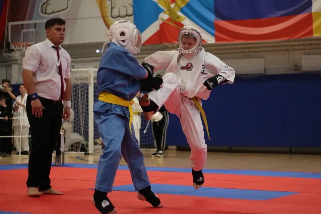 Кудо в память о Герое. В Ессентуках состоялись краевые соревнования, посвящённые памяти Героя России Ивана Каширина, а также чемпионат и первенство города по кудо Кудо в память о Герое. В Ессентуках состоялись краевые соревнования, посвящённые памяти Героя России Ивана Каширина, а также чемпионат и первенство города по кудо