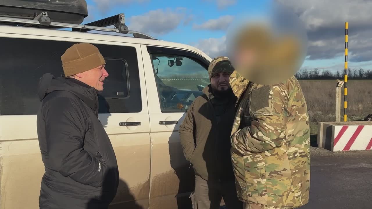 Дмитрий Ворошилов: На выходных были у наших ребят с гуманитарным конвоем