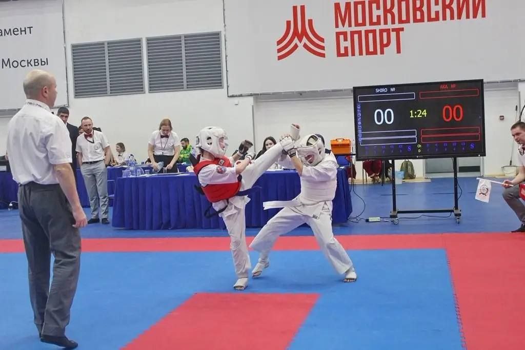 9 медалей привезли ставропольские каратисты с Всероссийского фестиваля единоборств 9 медалей привезли ставропольские каратисты с Всероссийского фестиваля единоборств