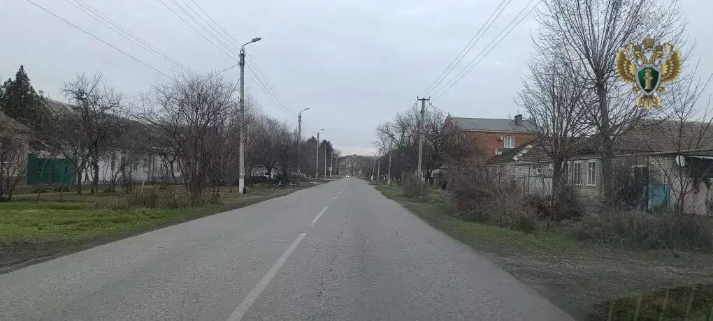 Прокурор потребовал от муниципалитета обслуживать автомобильную дорогу