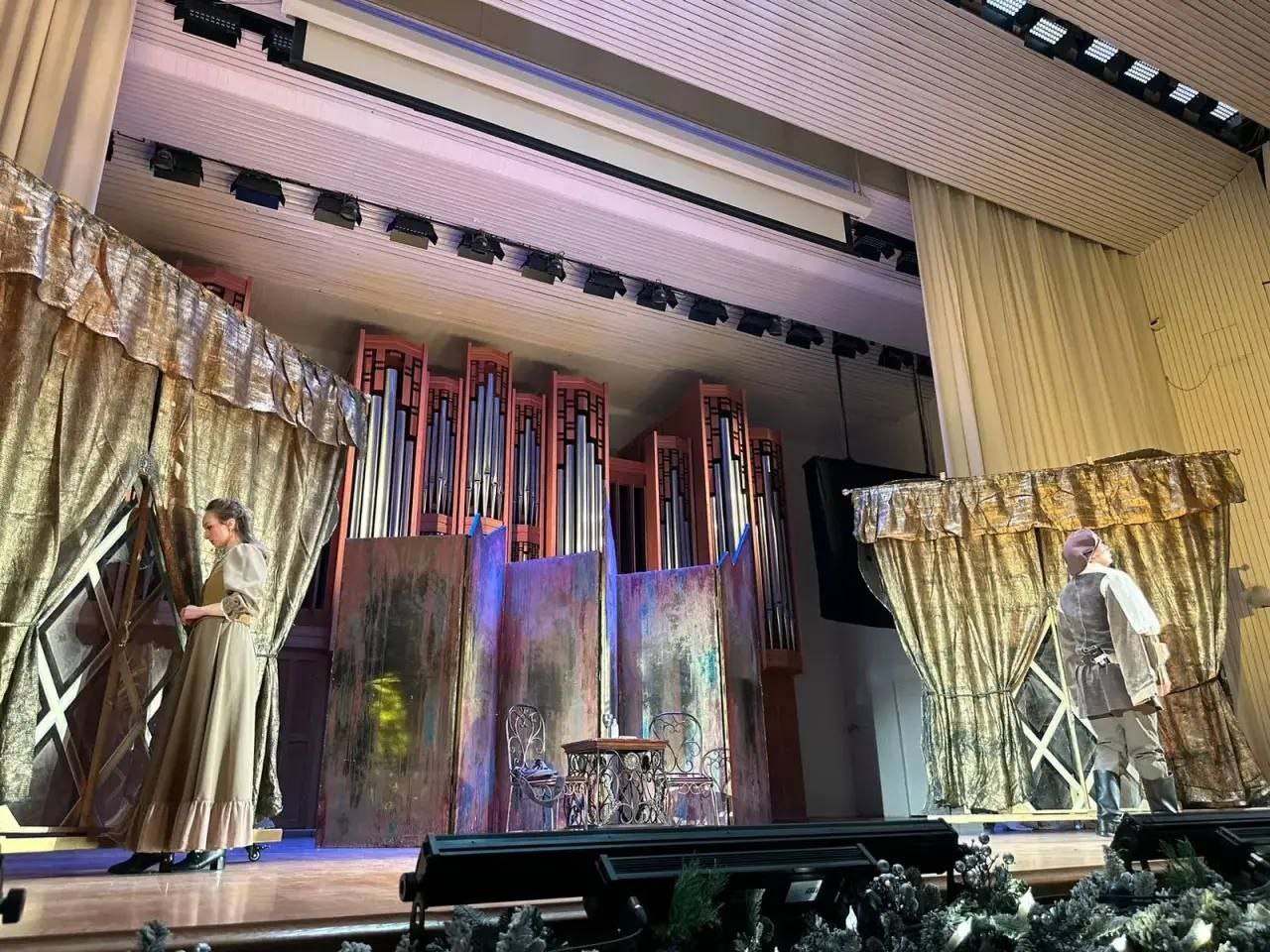 Более 600 детей из семей военнослужащих и участников СВО собрала ёлка главы Кисловодска Более 600 детей из семей военнослужащих и участников СВО собрала ёлка главы Кисловодска