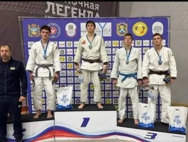 ������ �������� ������. �. � ������������� ������ ������� ������ ����� ������ � ������� �� 18 ���, ����������� ������ ������������ ������� ������ ������ �����������