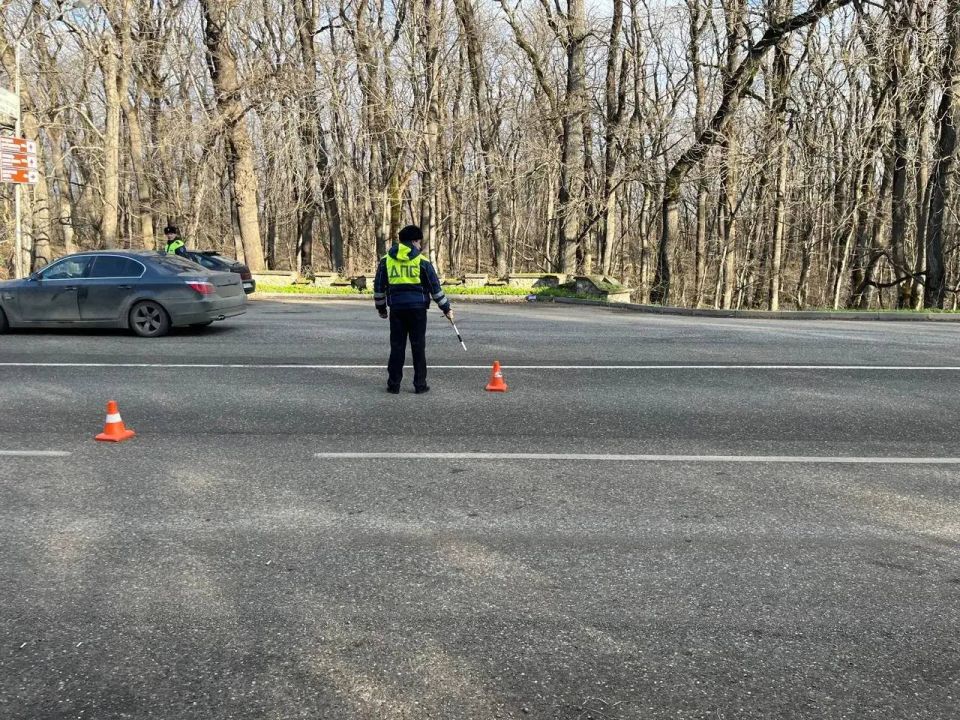 В Железноводске под колеса иномарки попал пенсионер
