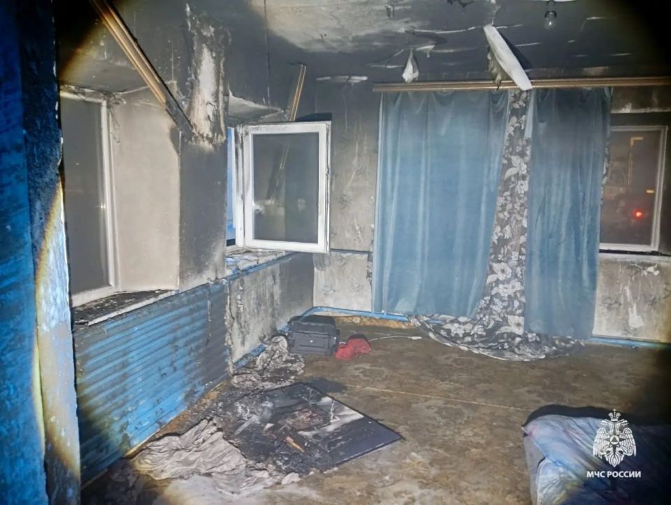 В Зеленокумске дети, оставшиеся одни дома, устроили пожар