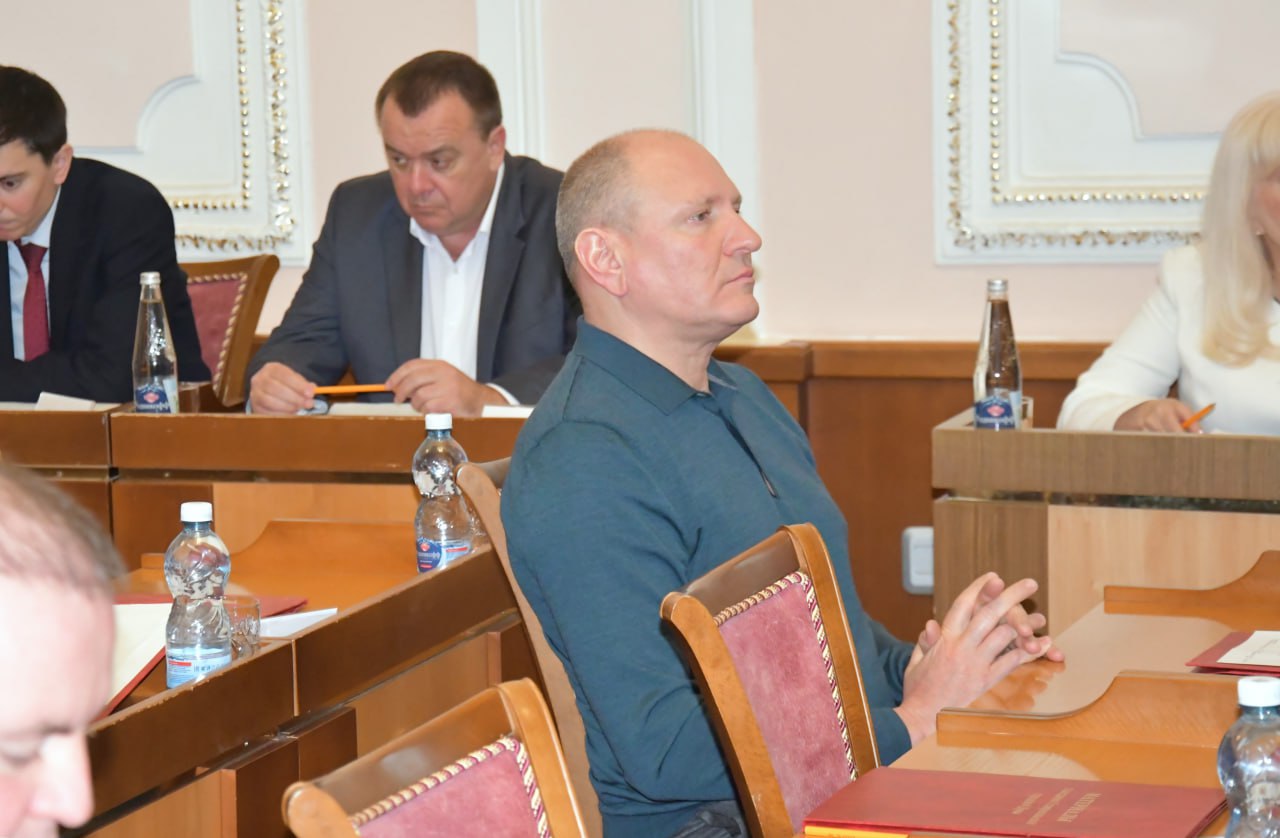 Георгий Колягин провел заключительное в этом году заседание Ставропольской городской Думы Георгий Колягин провел заключительное в этом году заседание Ставропольской городской Думы