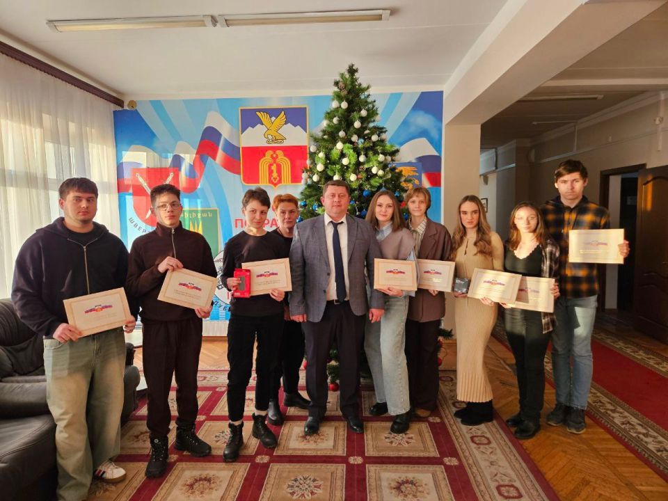 Авторов лучших антитеррористических плакатов и роликов наградили в Пятигорске