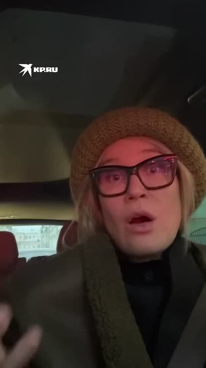 Актриса Кристина Бабушкина призвала россиян быть внимательнее в разговоре с неизвестными