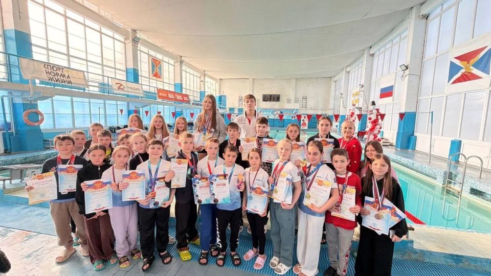 ���������� �� �������� � ����������: ��������� �����! �� ���� ������������� �������� ������ ���������� ���������� ����� ����� �. �. ���������� �� �������� (����������� 141 ���������); � ���������� ��������� �������� ���...