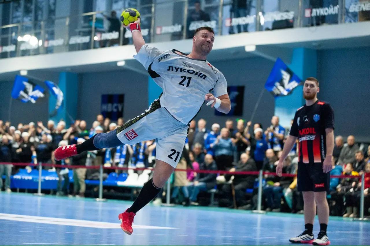 Кубковый поход «Виктора» продолжается Кубковый поход «Виктора» продолжается