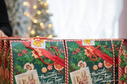 На прошлой неделе Пятигорск окунулся в предновогоднюю сказку для наших юных жителей