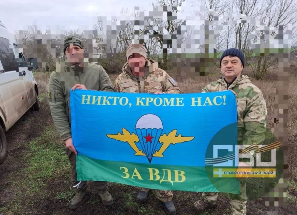 Волонтёр Евгений Мохов доставил в зону СВО новогодние подарки