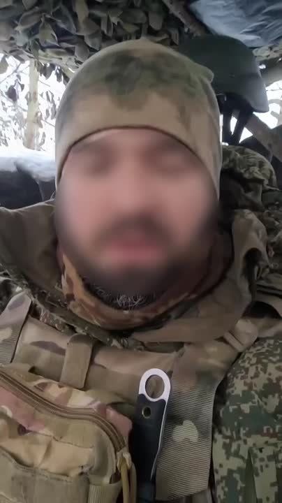 #спасибоКисловодск. КислоVодск СВОих не бросает!!! Желающие принять участие в помощи нашим ребятам могут воспользоваться ссылкой Денежный перевод СБП Украсили вновь высаженные осенью ёлки и сосны новогодними игрушками и...