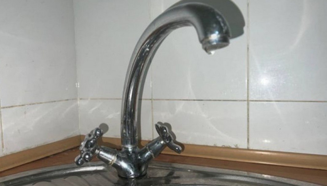 В Ессентуках из-за аварии на магистральном водоводе часть города осталась без воды