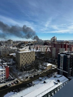 Пожар в Ставрополе.. Судя по кадрам от подписчиков, горит что-то в центре города. Выясняем подробности