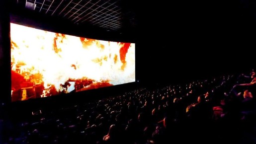 Дмитрий Ворошилов: Новогодние каникулы - идеальное время для семейного похода в кино! В кинотеатрах города вас ждут долгожданные премьеры: добрый «Чебурашка 2», любимое с детства «Простоквашино», новая история о «Буратино» и...