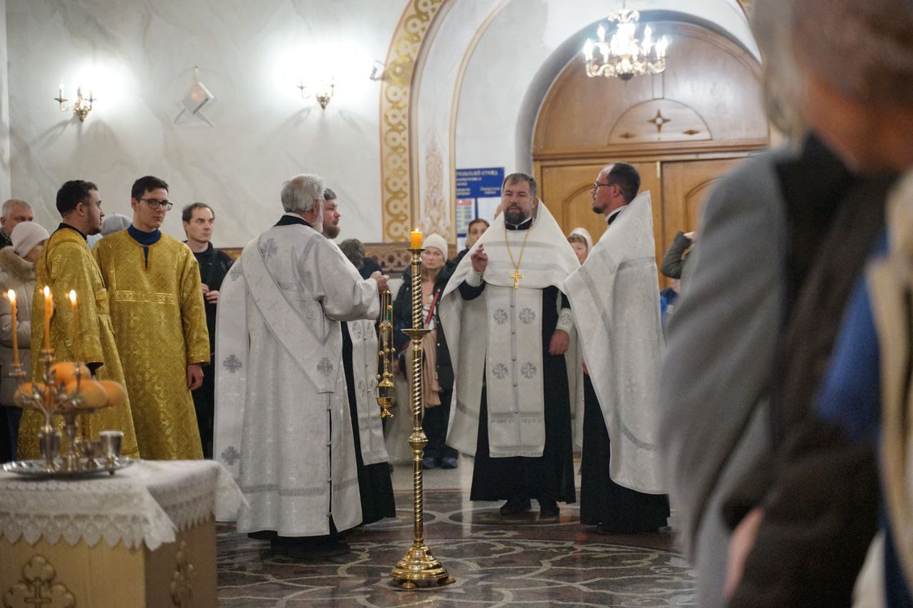 6 января в Ессентукских храмах служатся особенные Божественные литургии