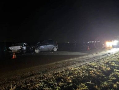 В Кочубеевском округе в результате столкновения трех автомобилей пострадал один человек