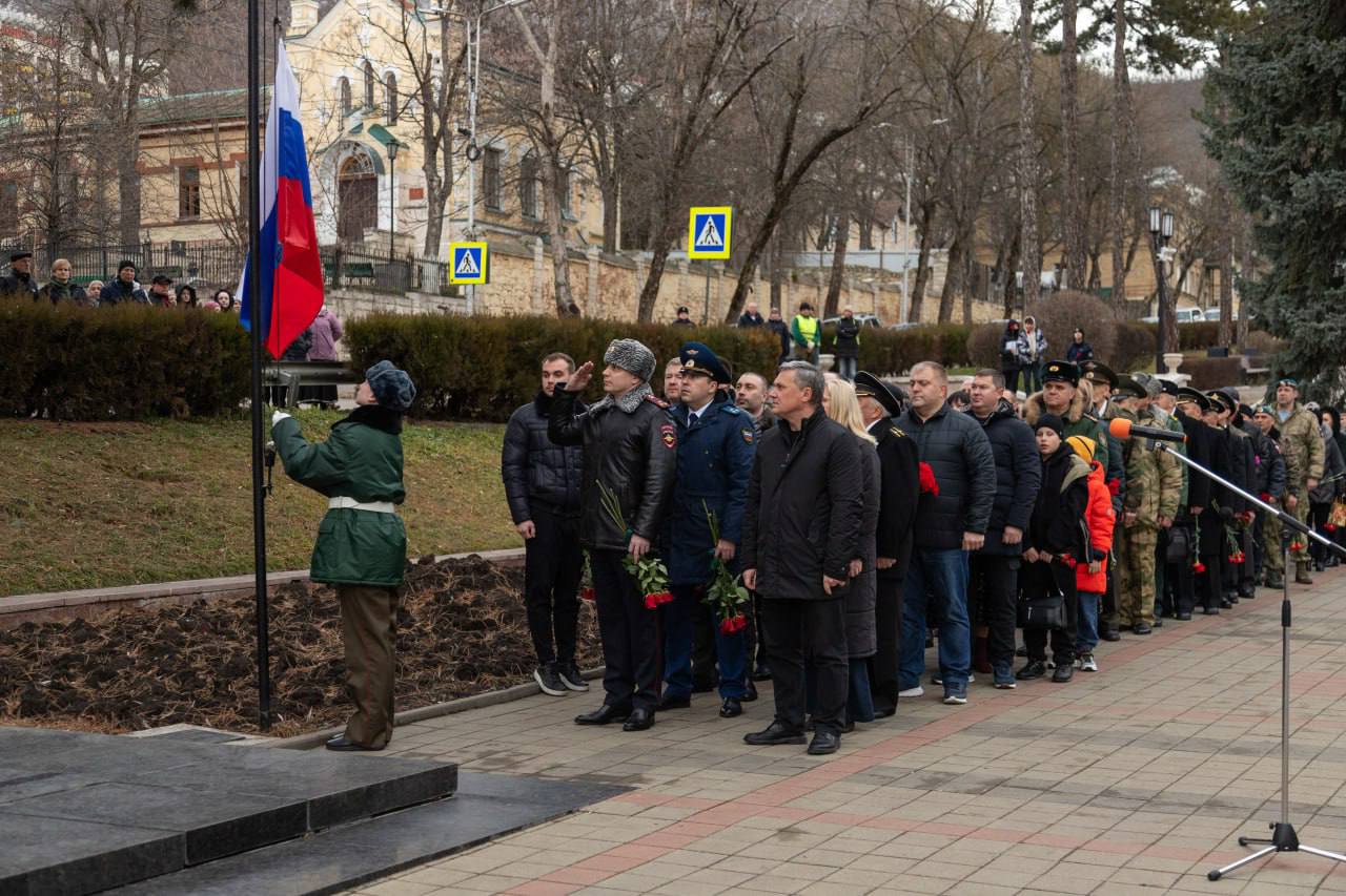Дмитрий Ворошилов: 11 января - священная дата для Пятигорска, символ мужества и славы, стойкости и силы духа