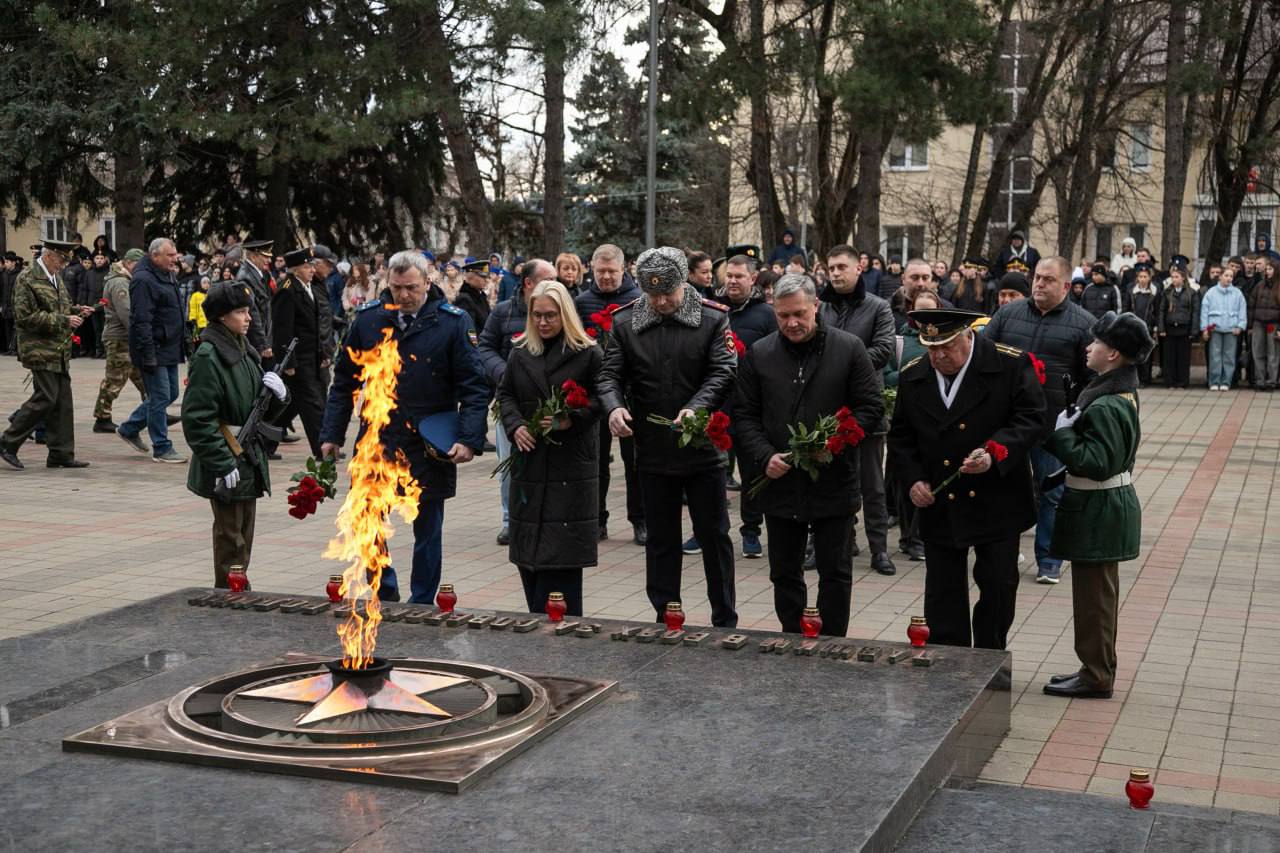 Дмитрий Ворошилов: 11 января - священная дата для Пятигорска, символ мужества и славы, стойкости и силы духа Дмитрий Ворошилов: 11 января - священная дата для Пятигорска, символ мужества и славы, стойкости и силы духа