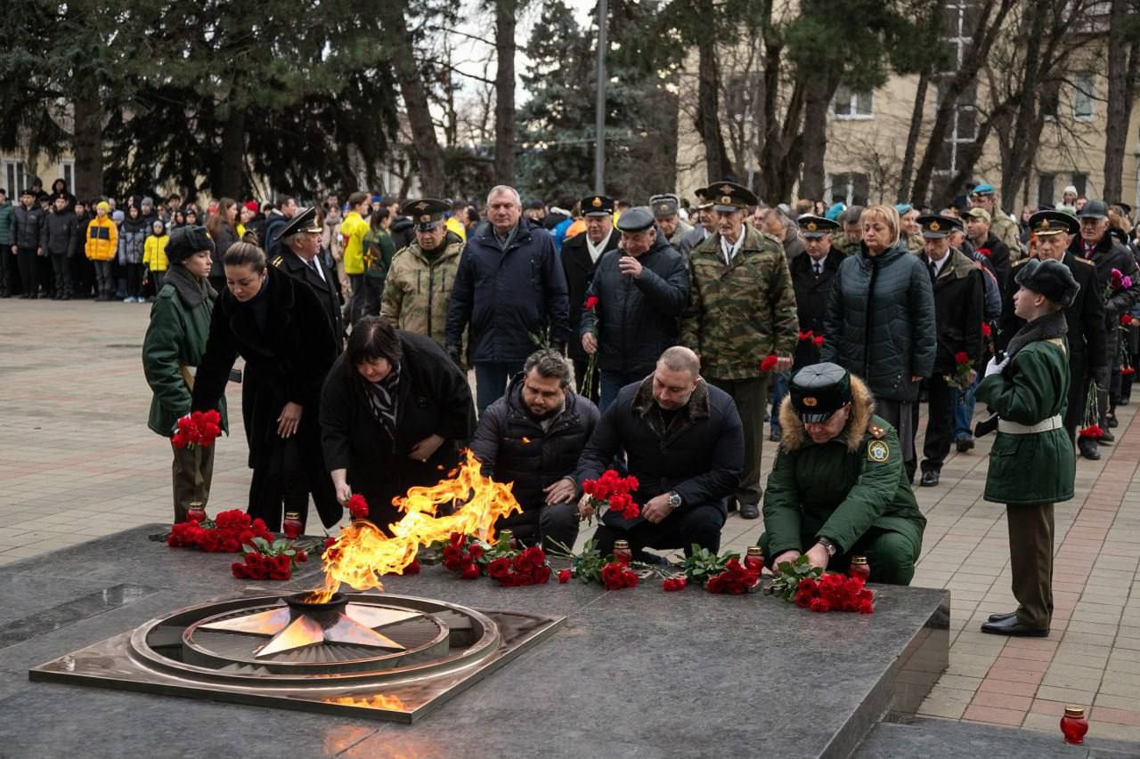 Военные следователи СК России приняли участие в памятных мероприятиях Военные следователи СК России приняли участие в памятных мероприятиях