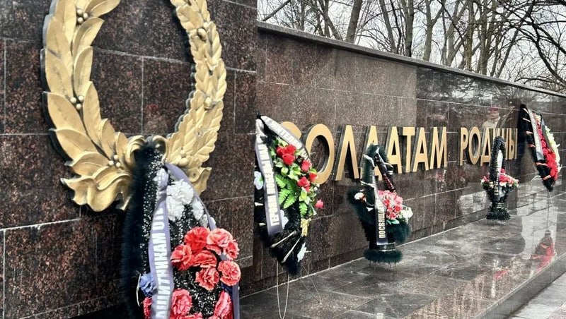 Цветы возложили в Кисловодске 12 января в память об освобождении города от фашистов