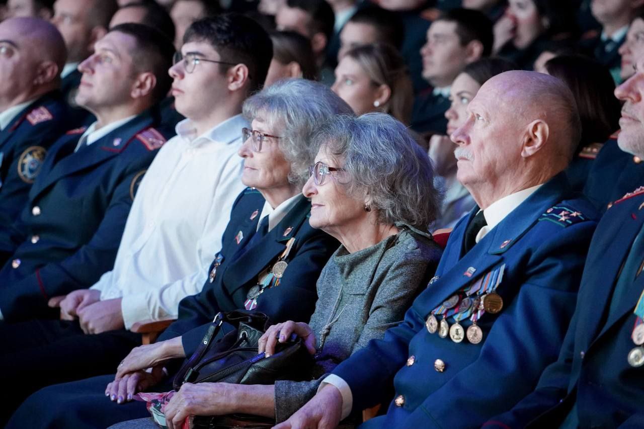 Завтра Следственный комитет России отметит 15 лет со дня образования Завтра Следственный комитет России отметит 15 лет со дня образования